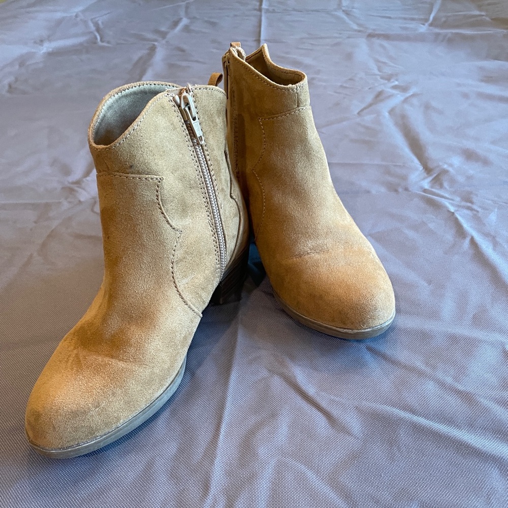 Gap kids western ankle boots size 3